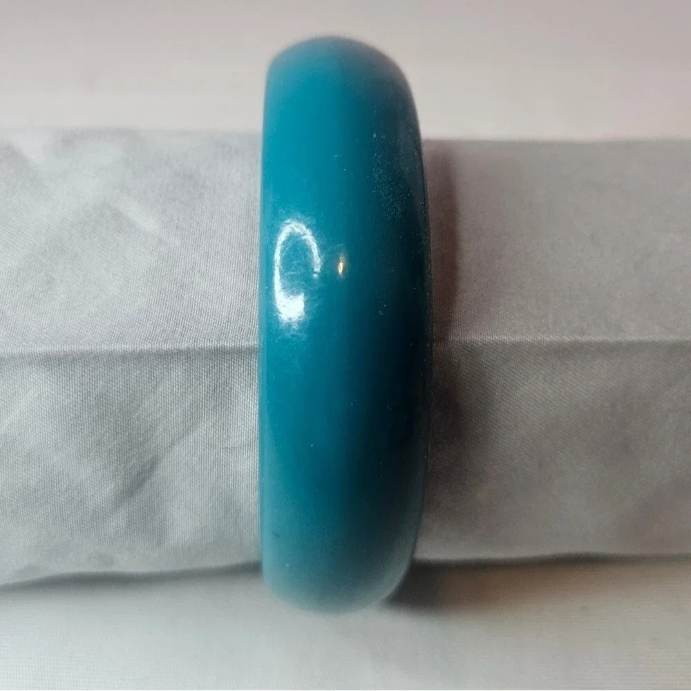 Vintage Solid Teal Thick Statement Bangle 80s-90s GUC Sz 8